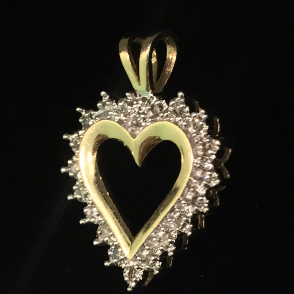 Diamond 14k Yellow Gold Heart Pendant Necklace